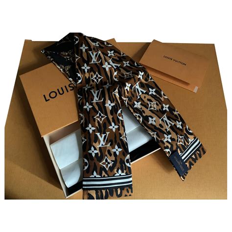 louis vuitton bandeau paris|louis vuitton foulard.